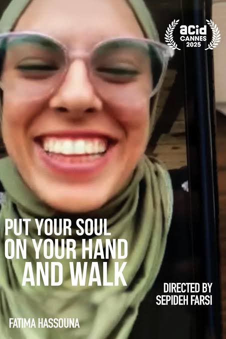AndreU (@oscar_andrew) on Twitter photo #PutYourSoulOnYourHand es un relato devastador en el que la directora tiene videoconferencias con Fatma, una chica con muchos sueños: salir de Gaza y conocer el mundo. Lamentablemente, Fatme falleció a días del estreno.
Desolador y esperanzador al mismo tiempo.
<a href="/laestatuilla/">La Estatuilla</a> #PutYourSoulOnYourHand es un relato devastador en el que la directora tiene videoconferencias con Fatma, una chica con muchos sueños: salir de Gaza y conocer el mundo. Lamentablemente, Fatme falleció a días del estreno.
Desolador y esperanzador al mismo tiempo.
<a href="/laestatuilla/">La Estatuilla</a>