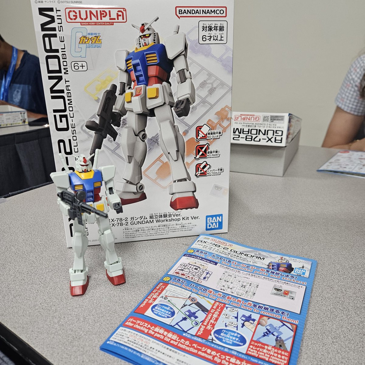 Room 19 still has Gundam builds and moves quickly
#sdcc #games #modelbuilds