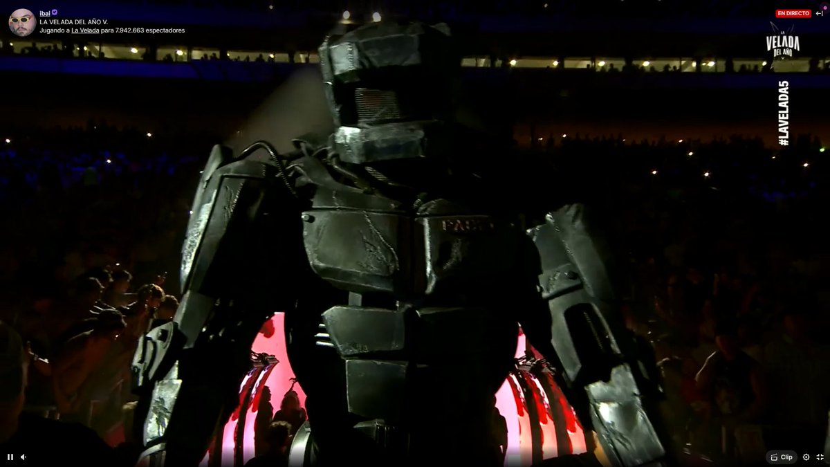 PABLO DISFRAZADO DE ATOM DIOOOOOOSSSSS