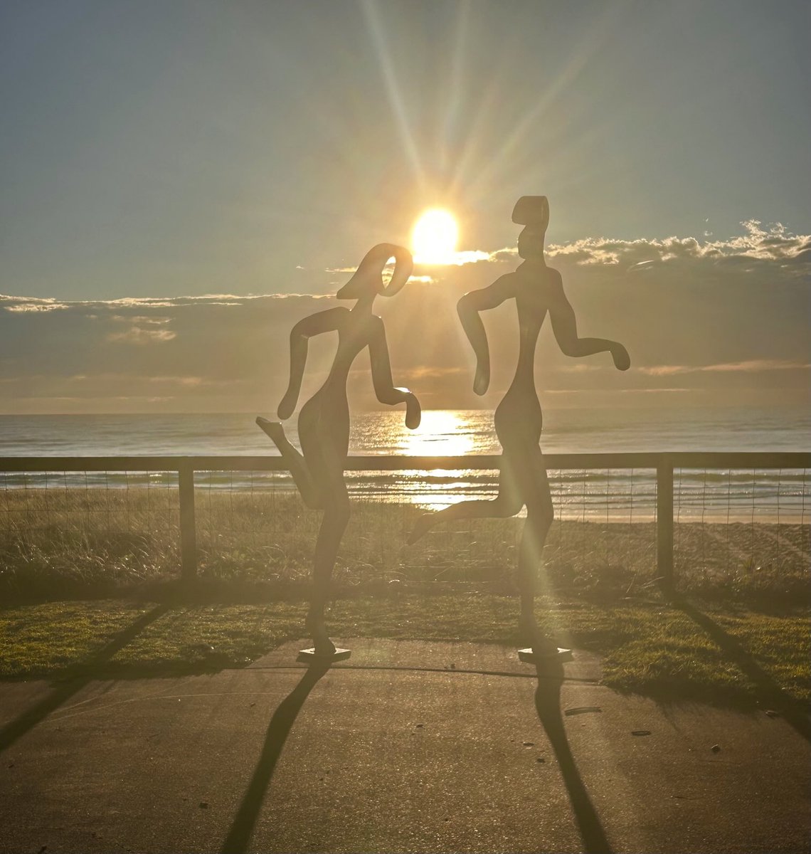 PatriciaLongw10's tweet image. Different scenes on the Gold Coast