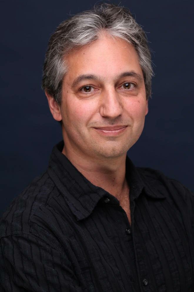 f_lynyrd's tweet image. David Shore celebrates 21 years since House MD was released | 🚨
“I think we really put queerbaiting on the map”