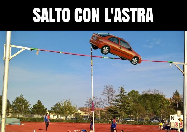 Vedo che è di corsa. 🥱

#5MinutiDironia