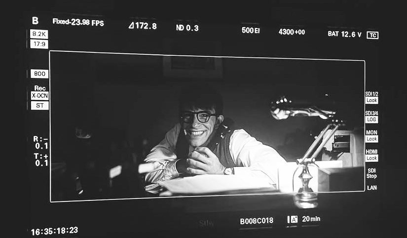 A_ri_26's tweet image. ‘Wen playin a character who is confrontin his own mortality, u just think how life is futile & quick,&if I can live a life as front-footed and as curious as Tim, then I’ll be a lucky man.’
jonathan bailey’s love for Tim Laughlin is immortal🫀
#FellowTravelers #jonathanbailey
