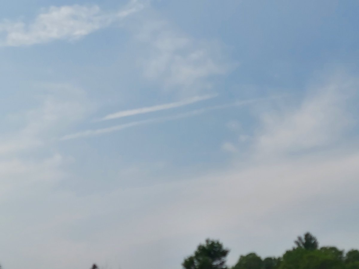 PanicMike13's tweet image. 5:15. Still going in western Massachusetts