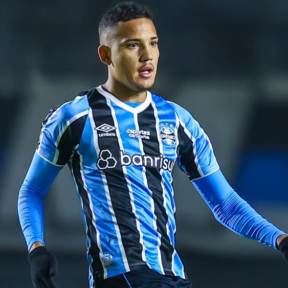 rdimortal's tweet image. 🚨 ATENÇÃO: Gustavo Martins será ZAGUEIRO titular nesta noite ao lado de Wagner Leonardo