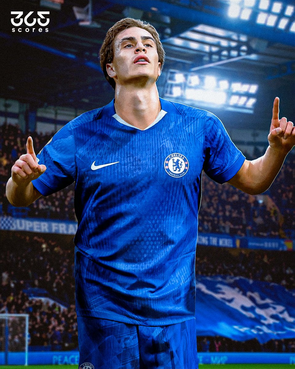 LA PERLITA TURCA🤯🔥♥️

Según diversos reportes, el Chelsea estaría dispuesto a pagar más de 65 millones de euros por Kenan Yildiz.

El joven talento de la Juventus está llamado a ser una de las piezas clave del proyecto bianconero, por lo que no será fácil sacarlo de Italia. Sin