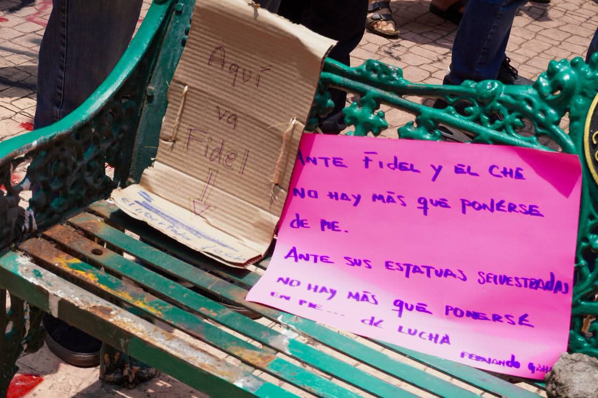 Las comunidades no solo se componen de  viviendas y espacios de descanso <a href="/AlessandraRdlv/">Alessandra Rojo de la Vega</a>, son espacios vivos gracias a los ejes simbólicos de una historia que da sentido al contexto humano, social, cultural.   
Fotos : Sebastián Sánchez