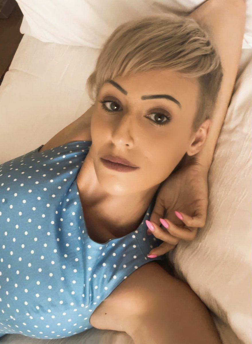 hotel naps are my jam