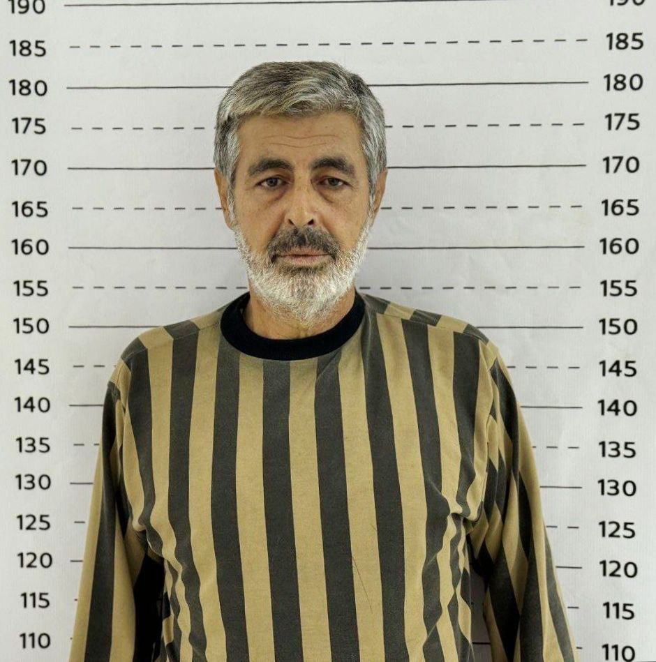 hayretinm71's tweet image. قيادة الأمن الداخلي في محافظة اللاذقية تلقي القبض على المجرم مالك علي أبو صالح، متزعم"غرفة عمليات الساحل" الخارجة عن القانون في منطقة الساحل السوري