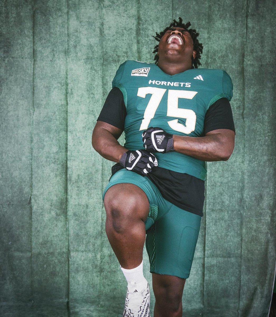 DeexShef's tweet image. right where i need to be
#Year3