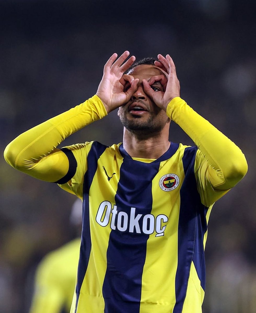 EKscouting's tweet image. Youssef En-Nesyri has 3 goals in 5 preseason matches.
Started well, looks fit.
He ended last season with 41 G/A across all competitions.
Yet barely anyone talks about him.
With that output, he should be on plenty of shortlists.
Let’s see if he gets a move this summer.