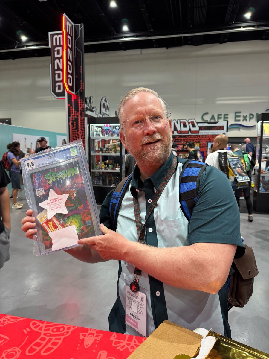 7BucksAPop's tweet image. 🔥 Another epic pull from a Mystery Grail box! 🔥 Are you next? Come try your luck at SDCC Booth #5037!