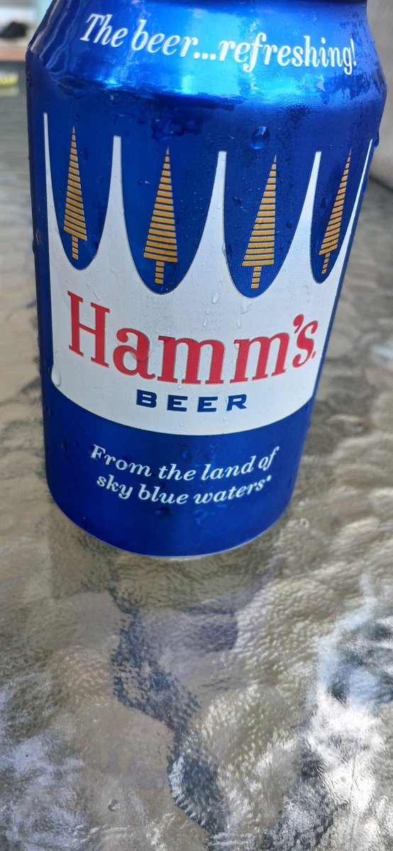 TradBob26's tweet image. Hamm's. A great beer when you need protein. 🐷
@TradDadSays
