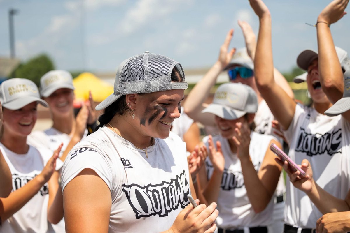 Grace Varua • Ohio Outlaws ‘09 National • Leggins (@grace09_varua) on Twitter photo Thank you <a href="/thealliancefp/">The Alliance Fastpitch</a>! Love my team 🏴☠️🏴☠️❤️so much fun!
<a href="/Coach_Jo4444/">Joanna Hardin</a> <a href="/JenConsaul/">Jen Consaul</a> <a href="/USASoftballWNT/">USA Softball Women's National Team 🇺🇸</a> <a href="/ExtraInningSB/">EXTRA INNING SOFTBALL</a> <a href="/coachrizz5/">coachrizz</a> <a href="/KjirstynNicole/">Kjirstyn❤</a> <a href="/IlliniSB/">Illinois Softball</a> <a href="/djgasso/">DJ Gasso</a> <a href="/CoachKrysiak/">Beth Krysiak</a> <a href="/USASoftballWNT/">USA Softball Women's National Team 🇺🇸</a> <a href="/SoftballDown/">Down South Softball</a> <a href="/coachakcer/">Christine Akcer</a> <a href="/Coach_Ladino/">Jon Ladino</a> <a href="/CoachCrowell8/">Sean Crowell</a> <a href="/DePaulAthletics/">DePaul Athletics</a> <a href="/Coach_Wigs/">Ryan Wieligman</a> Thank you <a href="/thealliancefp/">The Alliance Fastpitch</a>! Love my team 🏴☠️🏴☠️❤️so much fun!
<a href="/Coach_Jo4444/">Joanna Hardin</a> <a href="/JenConsaul/">Jen Consaul</a> <a href="/USASoftballWNT/">USA Softball Women's National Team 🇺🇸</a> <a href="/ExtraInningSB/">EXTRA INNING SOFTBALL</a> <a href="/coachrizz5/">coachrizz</a> <a href="/KjirstynNicole/">Kjirstyn❤</a> <a href="/IlliniSB/">Illinois Softball</a> <a href="/djgasso/">DJ Gasso</a> <a href="/CoachKrysiak/">Beth Krysiak</a> <a href="/USASoftballWNT/">USA Softball Women's National Team 🇺🇸</a> <a href="/SoftballDown/">Down South Softball</a> <a href="/coachakcer/">Christine Akcer</a> <a href="/Coach_Ladino/">Jon Ladino</a> <a href="/CoachCrowell8/">Sean Crowell</a> <a href="/DePaulAthletics/">DePaul Athletics</a> <a href="/Coach_Wigs/">Ryan Wieligman</a>