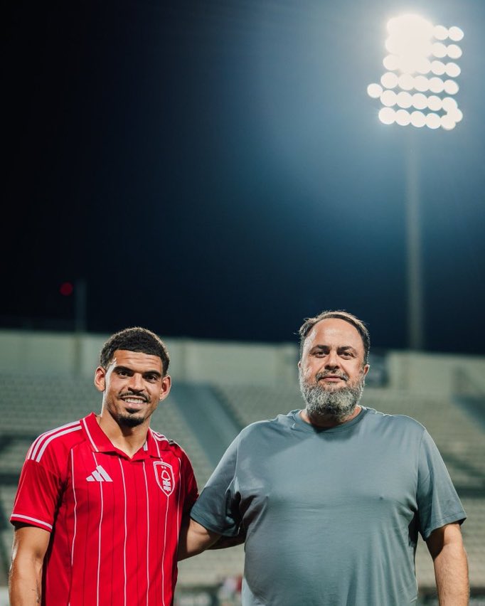 TransferSector's tweet image. 𝙊𝙁𝙁𝙄𝘾𝙄𝘼𝙇: Morgan Gibbs-White has signed a new contract at Nottingham Forest until 2028.