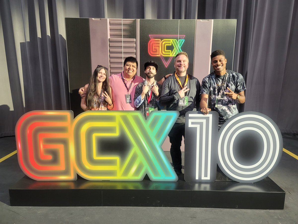 Closed out the event with the crew <a href="/ThatUnknownyt/">ThatUnknown</a> <a href="/cptlloyd3/">『CptLloyd』</a> <a href="/PauseResetPlay/">Josey</a> and <a href="/cbgray_/">cbgray</a> thanks for the best weekend!