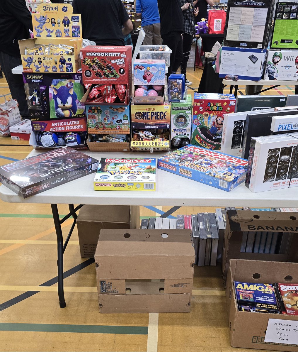 SegaMags's tweet image. Day 1 of @NottsVge is in the books & we are doing it again tomorrow.
If you are heading there tomorrow, didn't get to see us today, or want to come see us again, we will have a bit of new stock.
With books & collectables below RRP, & bargain mags, make sure you don't miss out.