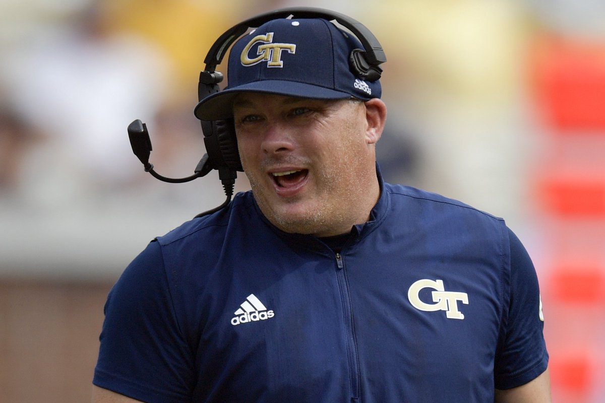 TheCFBNation's tweet image. South Carolina Has Hired Geoff Collins As A Defensive Analyst
Collins Was The DC For North Calorina Last Season & Served As The Head Coach For Georgia Tech From 2019-2022
#GoCFB #CollegeFootball #SpursUp #Gamecocks @CoachCollins