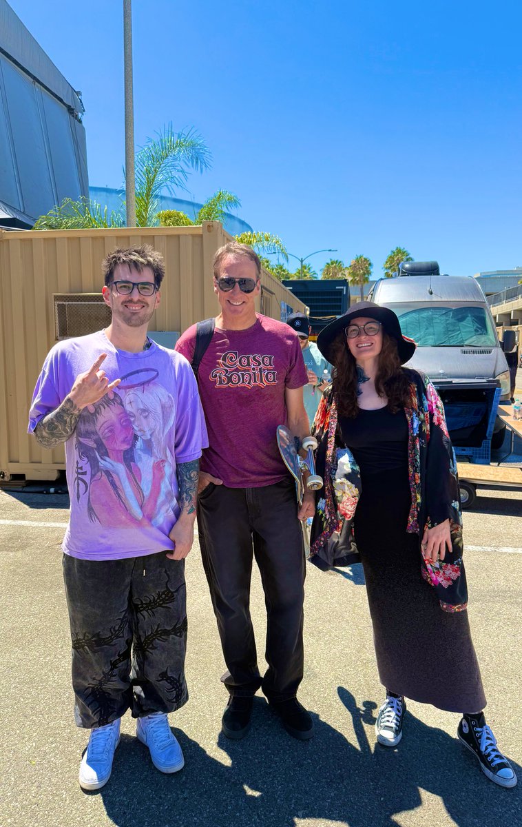 mikehaze's tweet photo. i saw the Hawk at warped tour and couldn’t resist https://t.co/z6cG43llWh