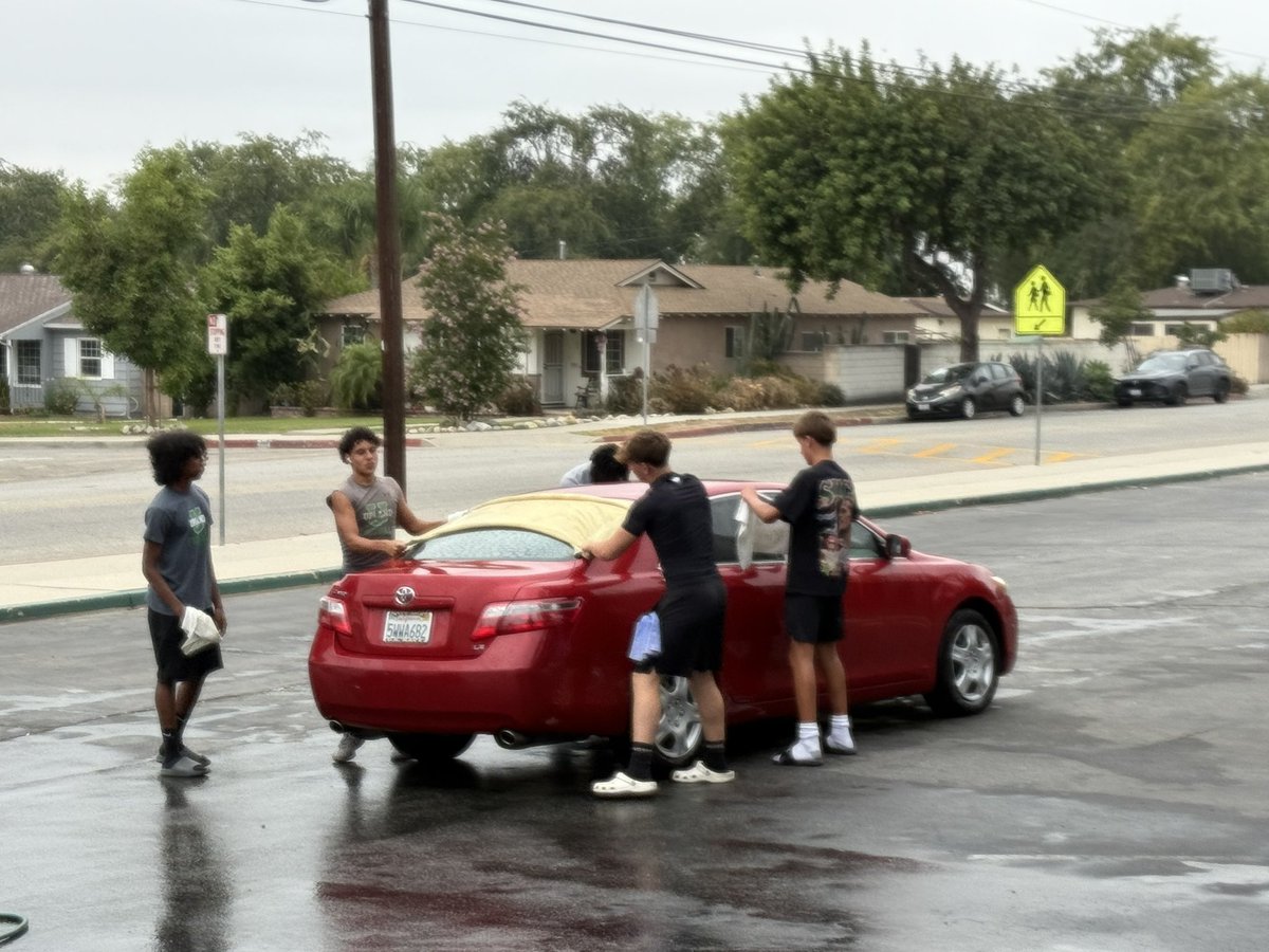 upland_fb's tweet image. Thank you to all the patrons who came out to support us in our annual Upland Football Car Wash. we really appreciate it. PTR & Go Scots. @uplandunifiedsd @upland.hs @uafootball