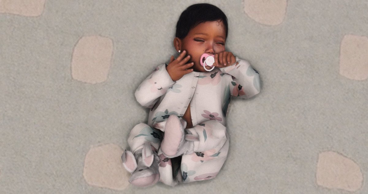 TaySimming's tweet image. Kristen and Adam made the prettiest baby. 🥹