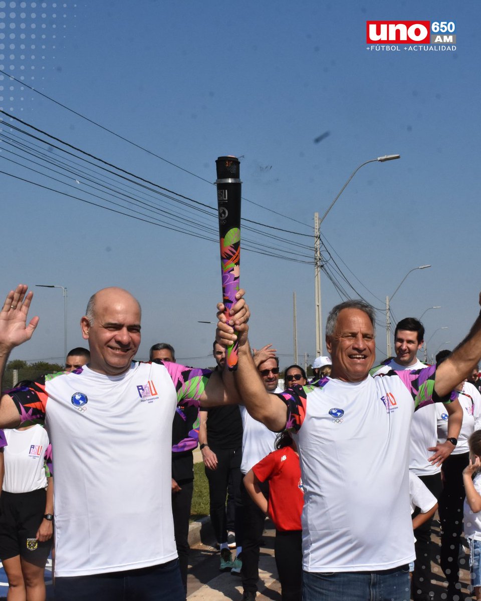 UNO650AM's tweet image. La Antorcha Panamericana pasó por el COP 🔥
A tan solo 14 días del arranque de los Juegos Panamericanos Junior, el @coparaguay vivió una jornada llena de emoción con el Relevo de la Antorcha Panamericana y el gran encuentro de voluntarios que formarán parte de #ASU2025.
💜 Los…