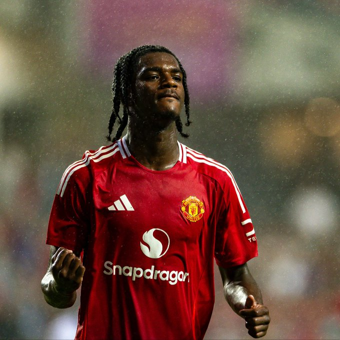 🎙️ | Ayden Heaven:

"As you can see from #mufc's history, we've won the #UCL three times.

"I think that's where we belong, really, and we will be back there in a matter of time.

"It's going to be six or seven days in between each game. It's a lot of time for us to recover in