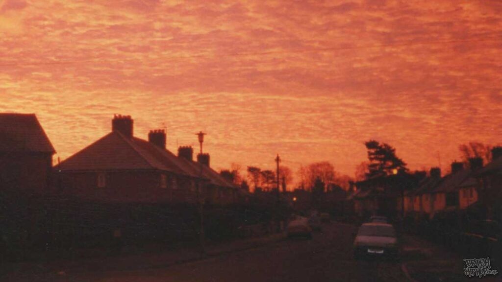 britishhiphop's tweet image. Deeq and Evolucian - Divine Architecture [Audio] 
Divine Architecture sees Deeq deviate slightly, adopting a lighter tone than his previous projects. 
#arandomhero #deeq #divinearchitecture #efknows #evolucian 
britishhiphop.co.uk/downloads/audi…