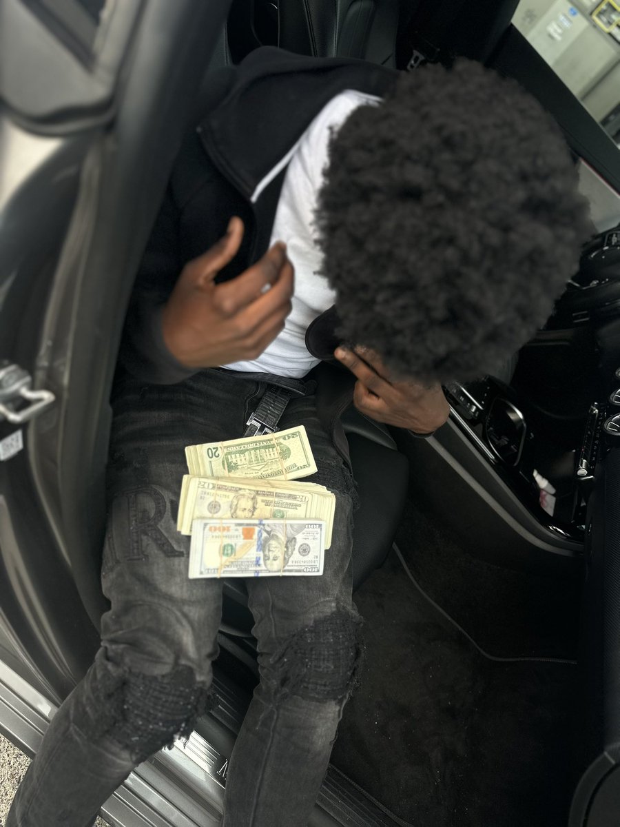 DragnutzMkf's tweet image. #SaturdayVibes