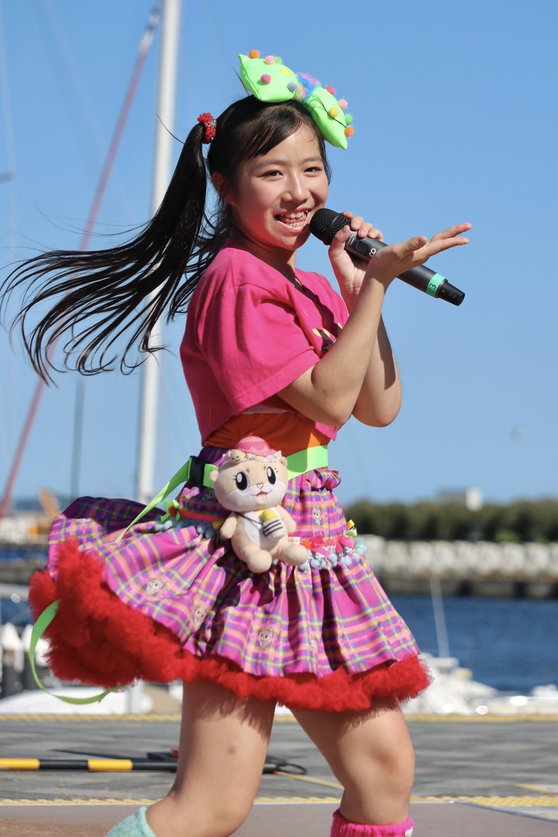 ayamana720's tweet image. 25.07.25
ちぃたん☆ぼんばーずin熱海

#ちぃたんぼんばーず #ちぃたん #ここみここ #上から読んでも下から読んでもここみここ #赤色担当 #屁凸 #アイドル
