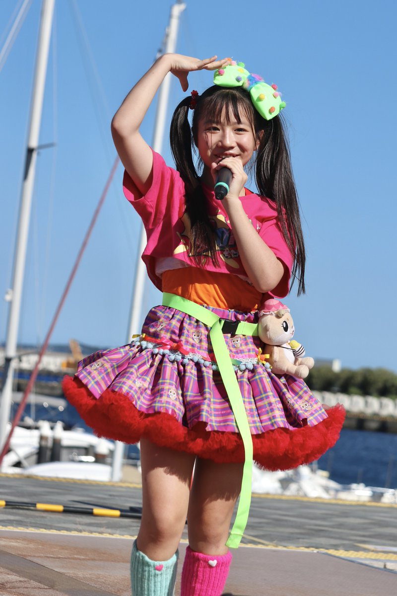ayamana720's tweet image. 25.07.25
ちぃたん☆ぼんばーずin熱海

#ちぃたんぼんばーず #ちぃたん #ここみここ #上から読んでも下から読んでもここみここ #赤色担当 #屁凸 #アイドル