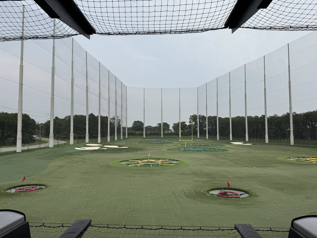TheFFRealist's tweet image. Top Golf ⛳️