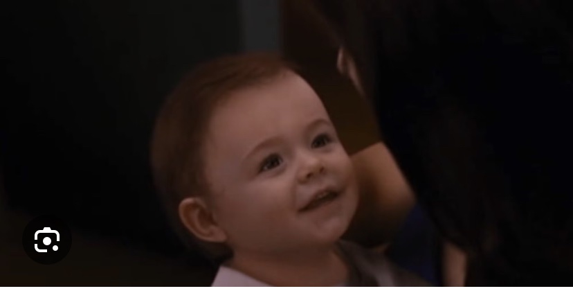 kevin_thecritic's tweet image. Not a spoiler as it’s said Sue is pregnant in the trailer,  but apparently some are wigging out at a CGI baby appearing in the new “Fantastic Four”.

Meanwhile, I believed CGI baby Renesme in “Twilight: Breaking Dawn” back in 2012:
