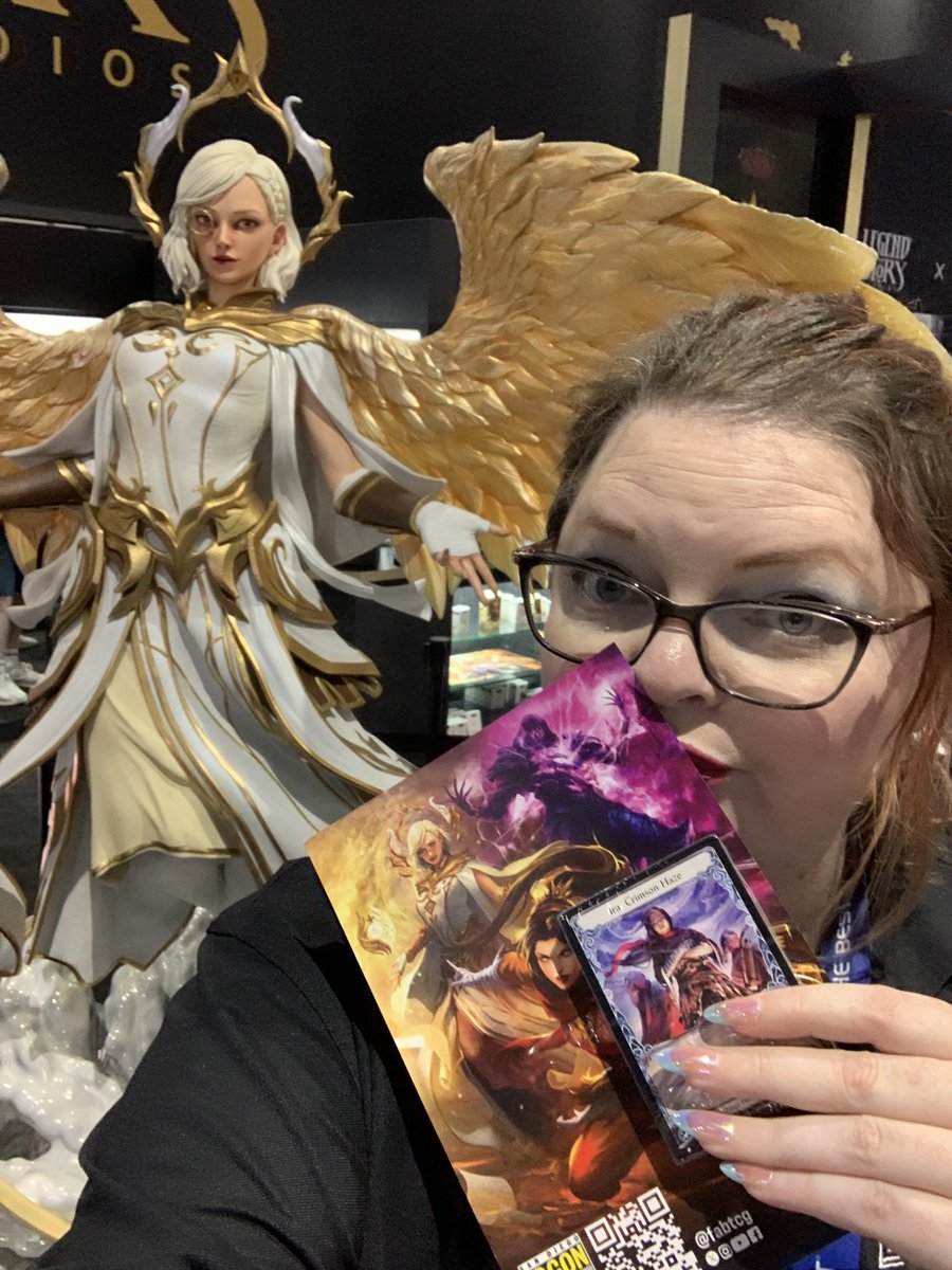 AlyssaTheAmazon's tweet image. I guess it’s time to learn @fabtcg