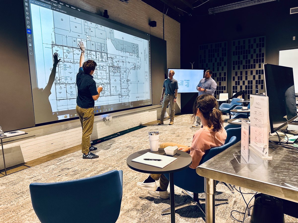 LIVEdesigngroup's tweet image. Real-time collaboration. Real results. #ImmersiveArchitecture