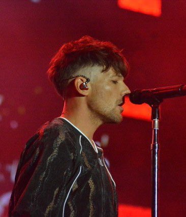 No quiero exagerar pero me sacaría el corazón del pecho y te lo llevaría arrastrando para que vos hagas lo que quieras con el