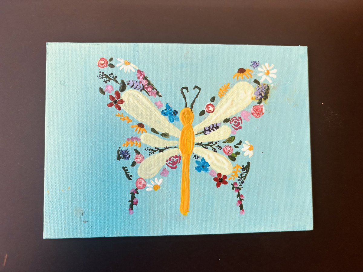 Janet Melia (@janetmelianhs) on Twitter photo One of our ladies on Taylor created a lovely piece of art work today. Delightful π¦
<a href="/PennineCareNHS/">Pennine Care NHS FT</a>
<a href="/Lydia69274885/">Lydia</a>
<a href="/AmberMoores3/">Amber Moores</a> <a href="/clwalne/">Clare louise</a>
<a href="/KateMeskell/">Kate Meskell</a> <a href="/sodelafo/">David Milligan-Croft</a>
<a href="/DannyTheLove/">Danny Love</a> <a href="/Diane65045555/">Diane</a>
<a href="/MindBodySoleUK/">Mind, Body & Sole</a>
<a href="/annHallamNhs/">Ann π</a> One of our ladies on Taylor created a lovely piece of art work today. Delightful π¦
<a href="/PennineCareNHS/">Pennine Care NHS FT</a>
<a href="/Lydia69274885/">Lydia</a>
<a href="/AmberMoores3/">Amber Moores</a> <a href="/clwalne/">Clare louise</a>
<a href="/KateMeskell/">Kate Meskell</a> <a href="/sodelafo/">David Milligan-Croft</a>
<a href="/DannyTheLove/">Danny Love</a> <a href="/Diane65045555/">Diane</a>
<a href="/MindBodySoleUK/">Mind, Body & Sole</a>
<a href="/annHallamNhs/">Ann π</a>