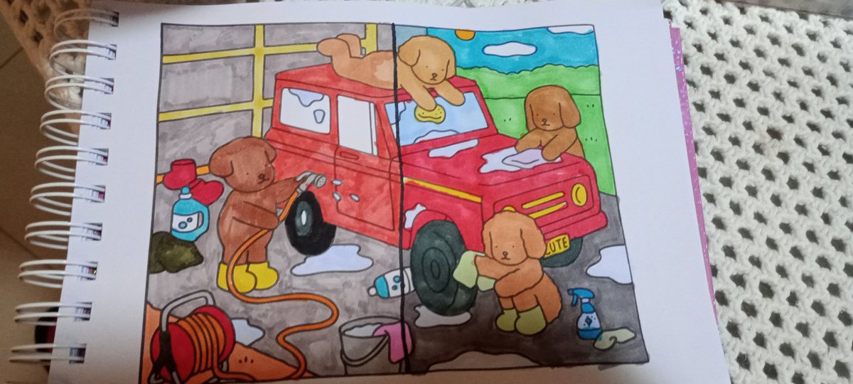 Mathhe_uz's tweet image. É nesses momentos que eu me pergunto o quão horrível eu fui na vida passada. O karma fez minha irmã gostar de boobie goods e ela me obrigou a pintar um com ela