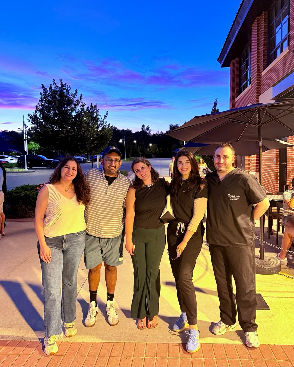 AzkaNaeemMD's tweet photo. About last night! Landing straight from the cardiac CT reading room to #brewery
First hangout of #cvimagingfellows, many more to come.
@StFrancis_LI @CHS_LI #cvimaging #shdimaging
@OKhaliqueMD @rooshaparikh https://t.co/kPytOcFhcA