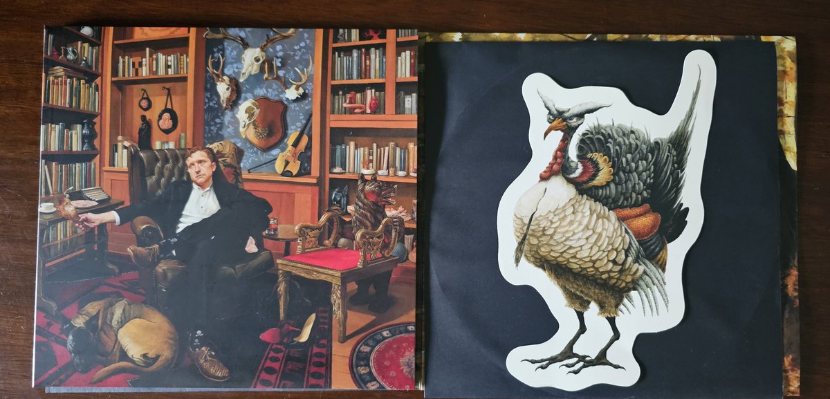 TheKro16's tweet image. Regardless of any opinions on the new one from Tyler Childers, I really love how the vinyl experience turned out. I believe it was Erik Thor Sandberg who did the work. Beautifully done.