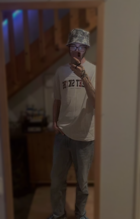 Swede2x's tweet image. If I told you who I am, would you use it against me?