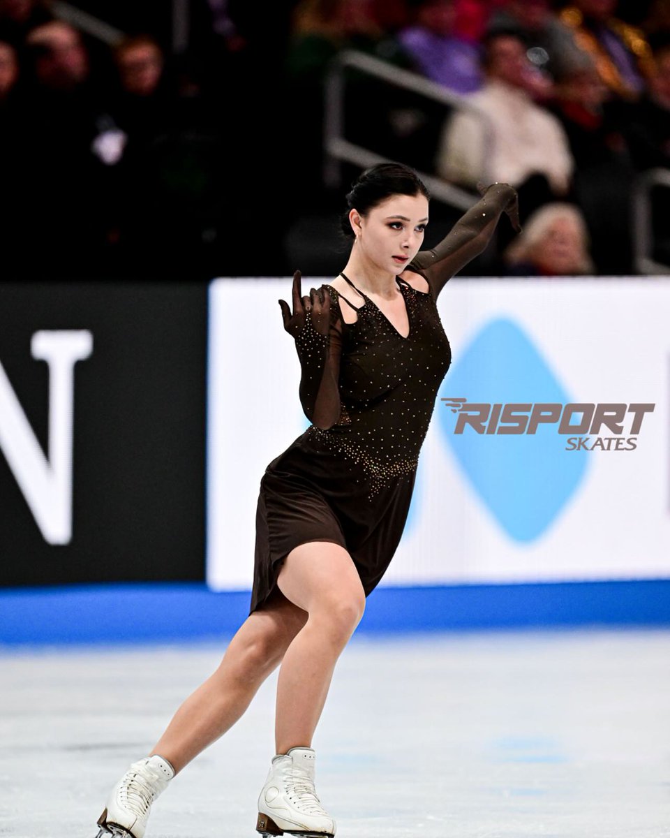 fs_gossips's tweet image. ⛸️✨ Sofia Samodelkina has announced her new programs for the upcoming season 🎭🎶:
🌟 SP: Czardas
🌟 FP: Sunset Boulevard by Andrew Lloyd Webber
photo: Risport Skates
#iceskate #iceskating #フィギュアスケート #figureskate #figureskating
