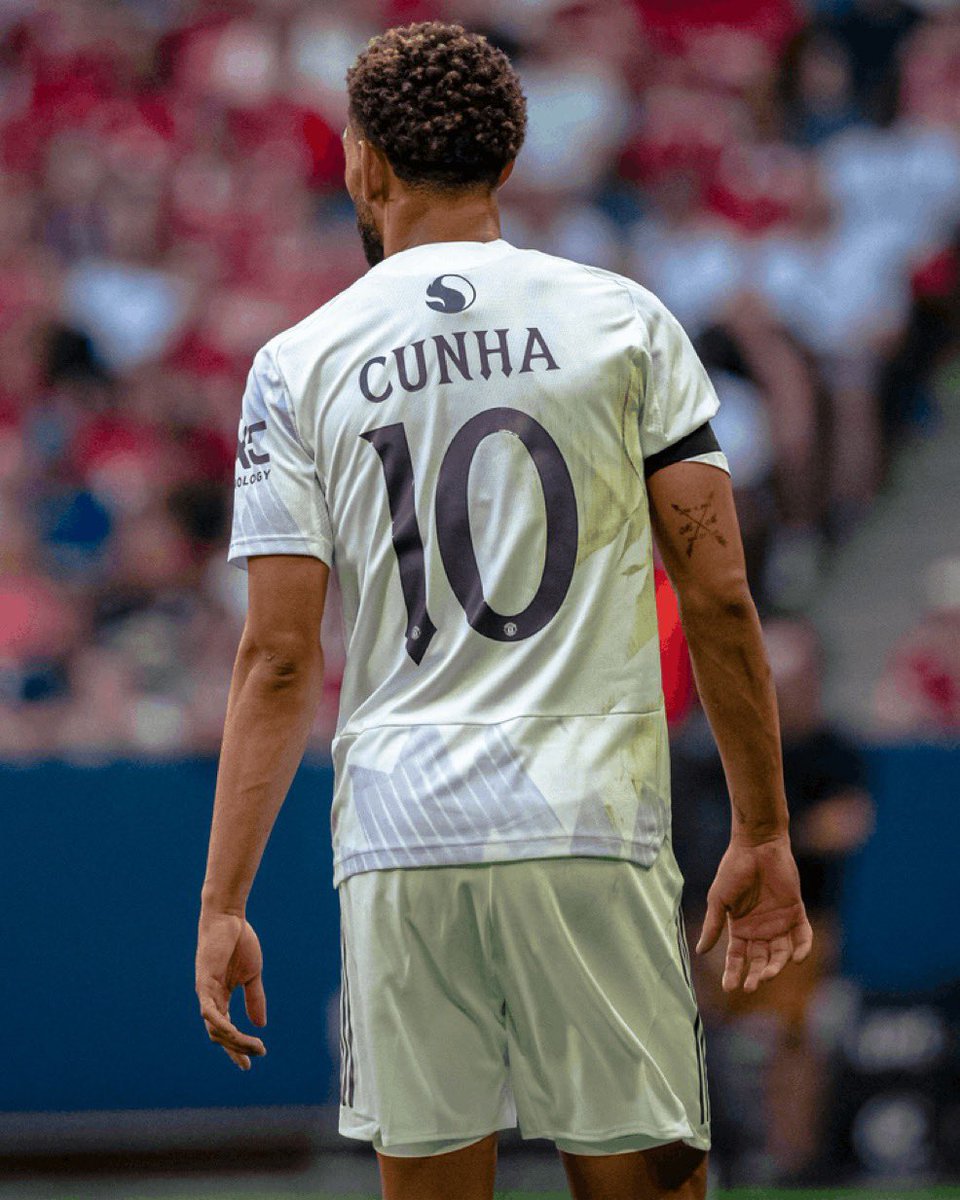 KobbeMainoo's tweet photo. 🚨GIVEAWAY: I will give $25 each to 2 lucky winners if Cunha score against West Ham tonight #MUFC #MUNWHU 

To enter 👇 
-Must be following 
-Like n Repost 💙🔄 https://t.co/6lXbxp6QOG