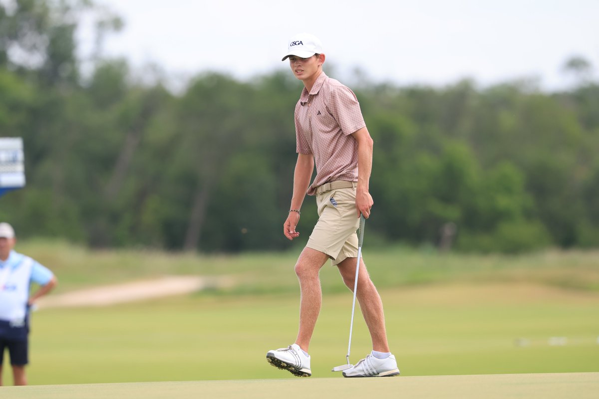 Cam_Jourdan's tweet photo. Hamilton Coleman held on for much of the afternoon 18 holes at steamy Trinity Forest in Dallas, but he capitalizes on a birdie putt on the 35th hole, and the Georgia commit wins the #USJunior.
2 and 1 win over Minh Nguyen, who just could not buy a putt most of the championship match.