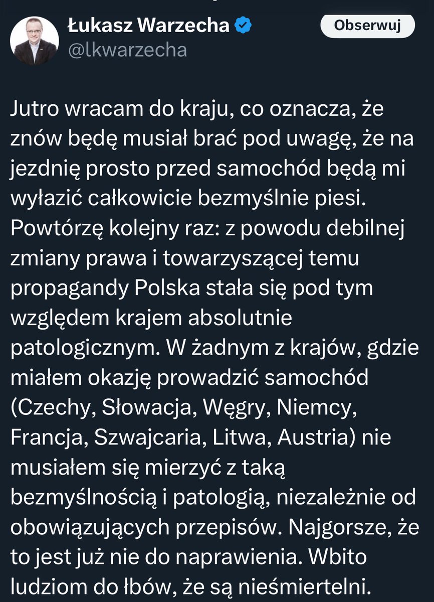 _zboral's tweet image. Kiedy masz już muszlę klozetową i wodę w domu, ale nadal chciałbyś srać za stodołą i nie podcierać dupy