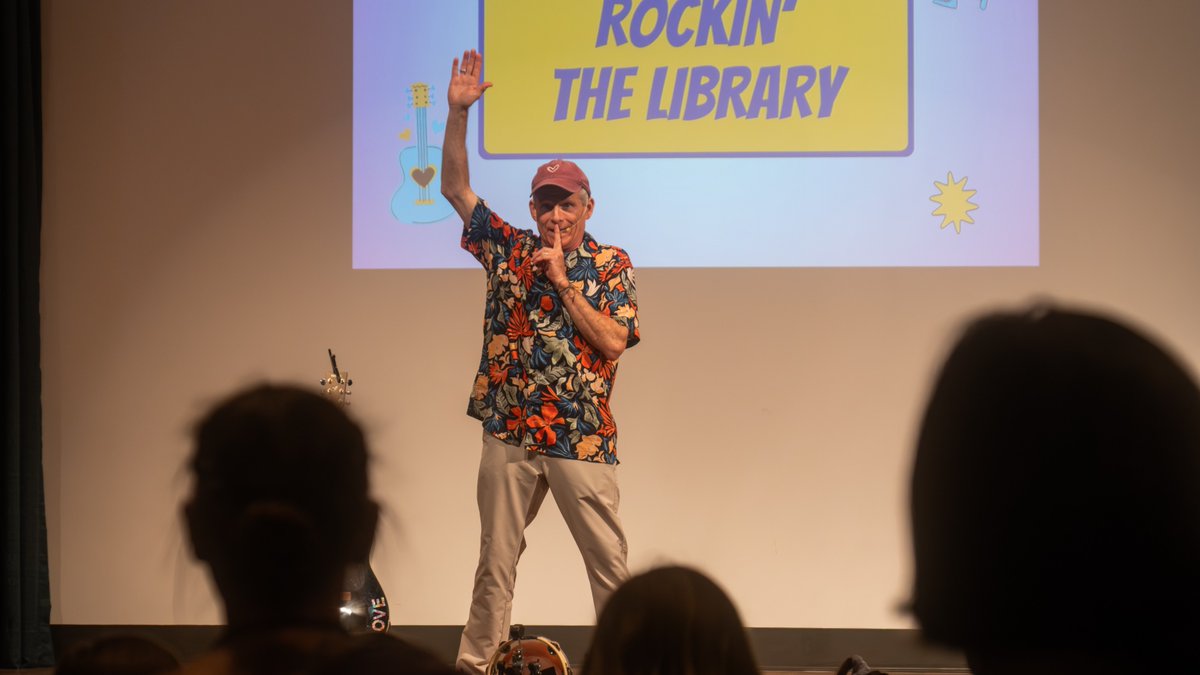 tulsalibrary's tweet image. We are coming up on the last few days of the Summer Reading Program! Finish your final books and head to the library to claim your prizes.
For all the information you need on the remainder of the Summer Reading Program, go to tulsalibrary.org/summer.