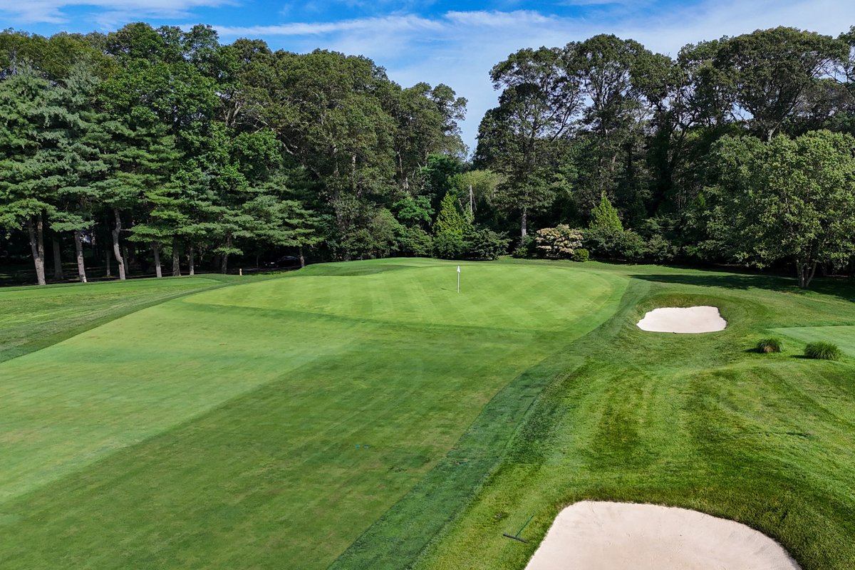 MGA1897's tweet image. After an eye-catching restoration to recapture its Seth Raynor roots, Long Island's Brookville Country Club is set to host a new scratch four-ball this fall.
Full Story: hubs.la/Q03yn1wg0