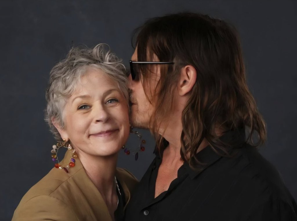 vicneedscoffeee's tweet image. We won! ✨ #TWDCaryl