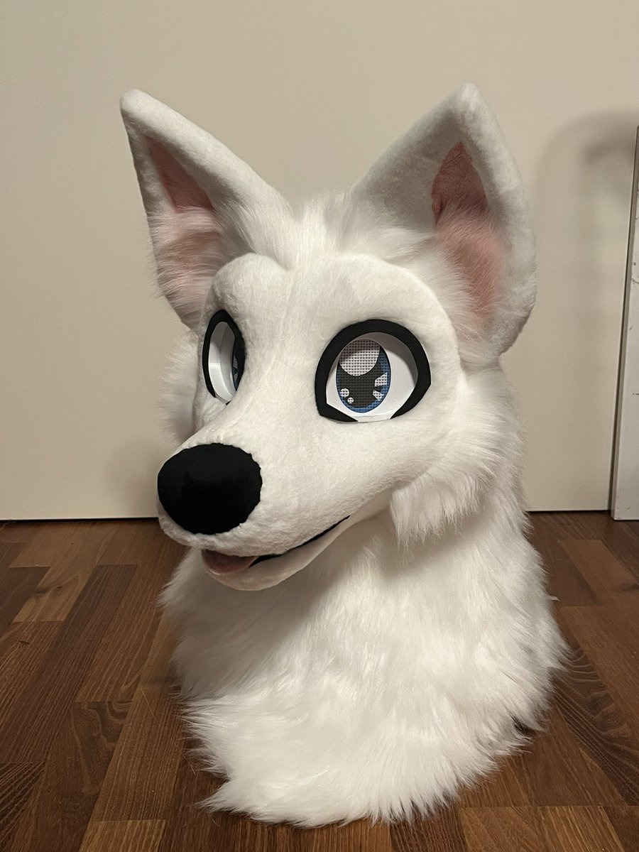 RedMoonHawk's tweet image. Cute premade fursuit head is done ✅
It’s on my new base
Comes with
3d printed headbase
Size adjustable head strap
3d follow me eyes
Magnetic size adjustable tongue
Resin teeth