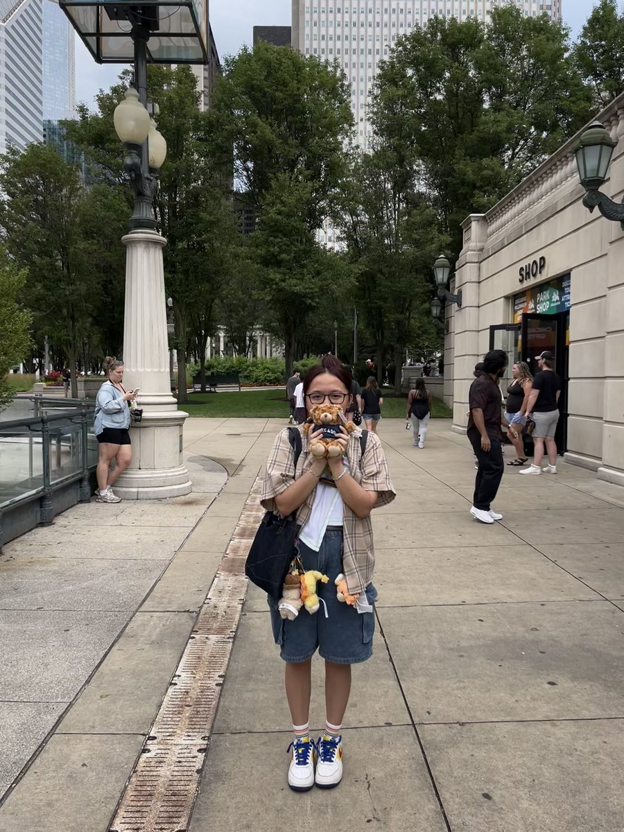 hqneychenford's tweet image. me with timbear &amp;lt;3 
#ChicagoConned